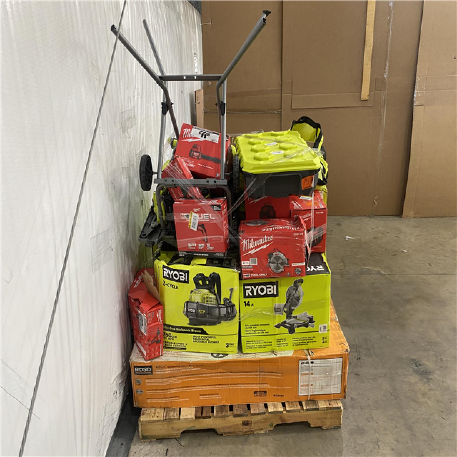 Houston Location AS IS - Tool Pallet