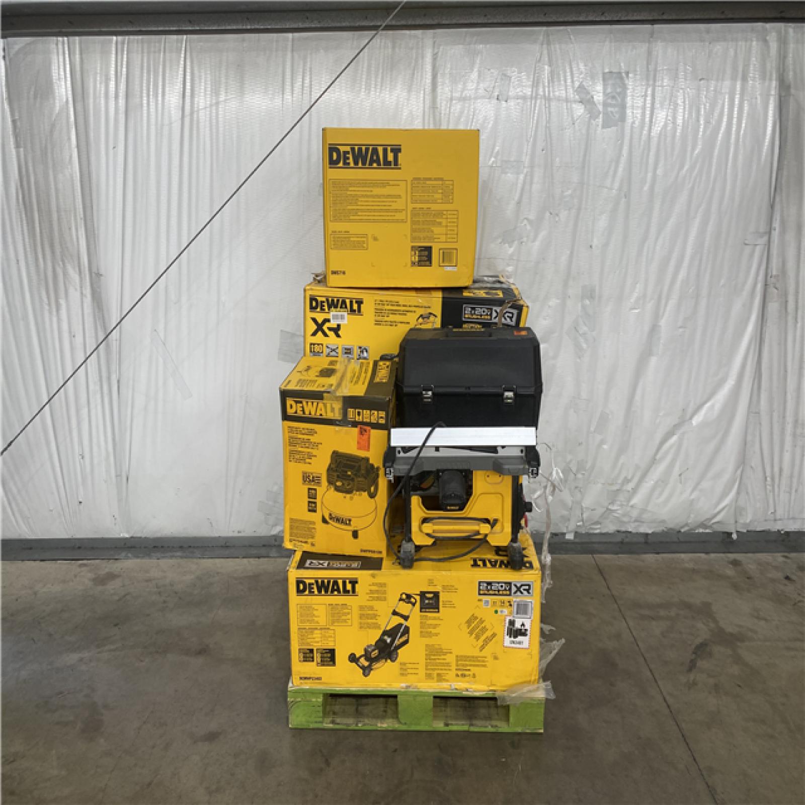 Houston Location AS IS - Tool Pallet