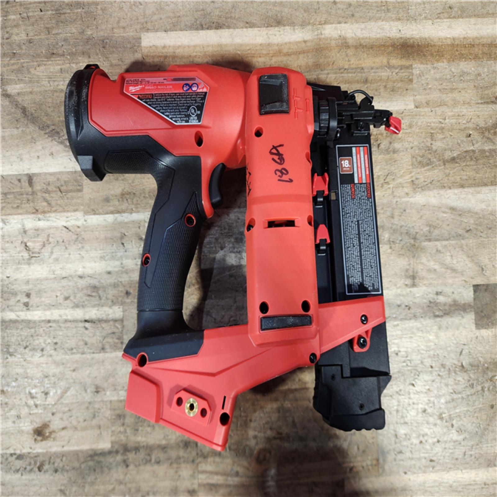 HOUSTON LOCATION - AS-IS Milwaukee FUEL 18-Volt Lithium-Ion Brushless Cordless Gen II 18-Gauge Brad Nailer (Tool-Only)