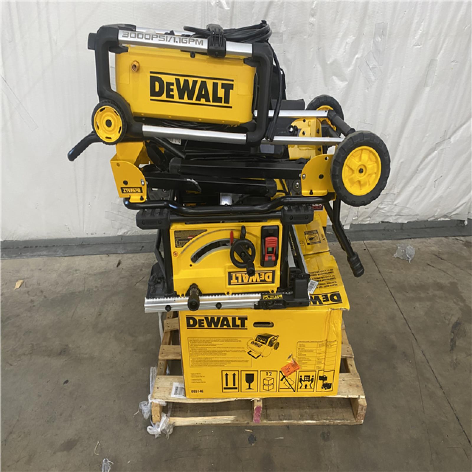 Houston Location AS IS - Tool Pallet