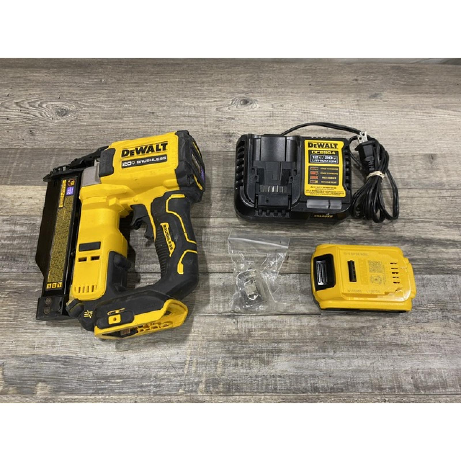 AS-IS DEWALT ATOMIC 20V MAX Lithium Ion Cordless 23 Gauge Pin Nailer Kit