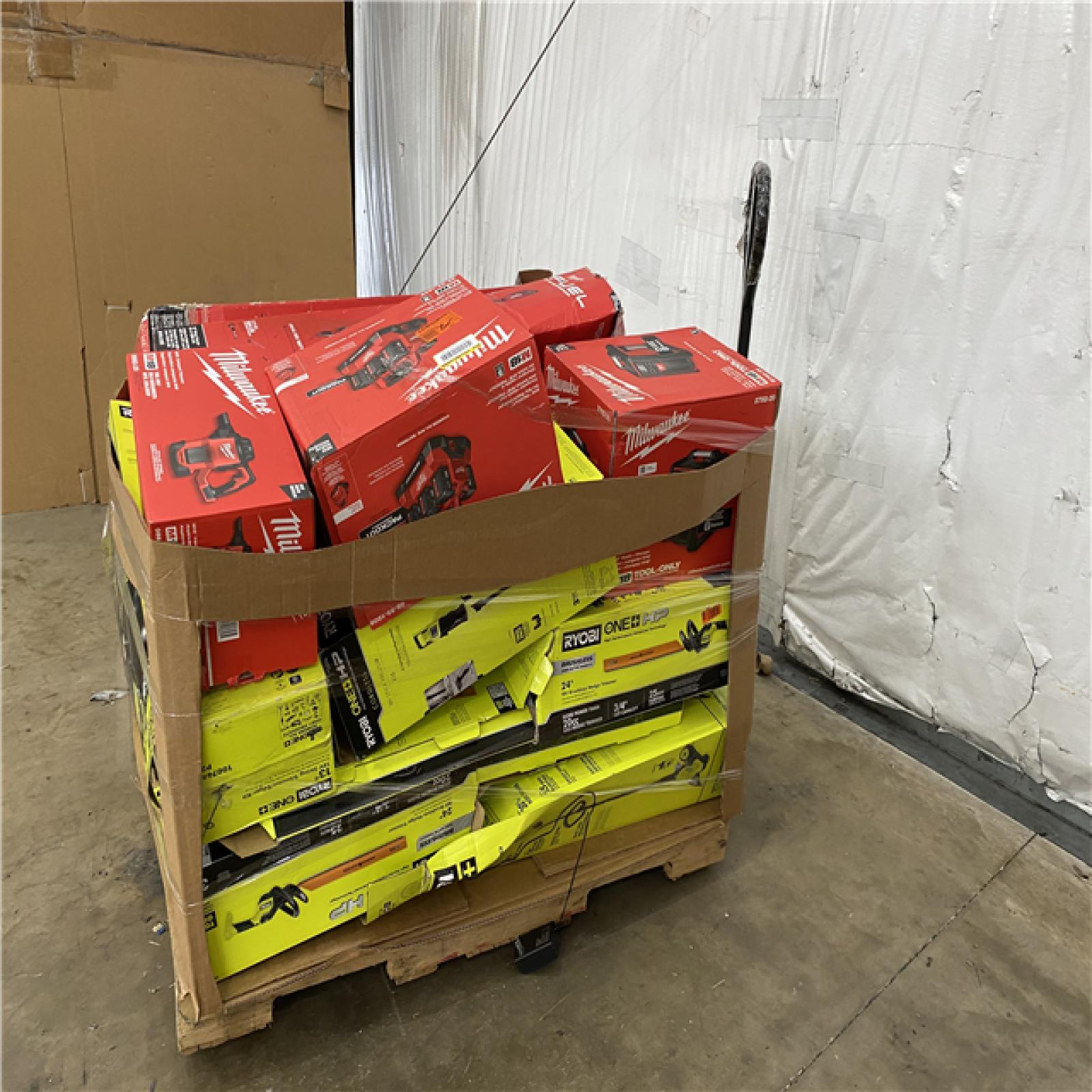 Houston Location AS IS - Tool Pallet