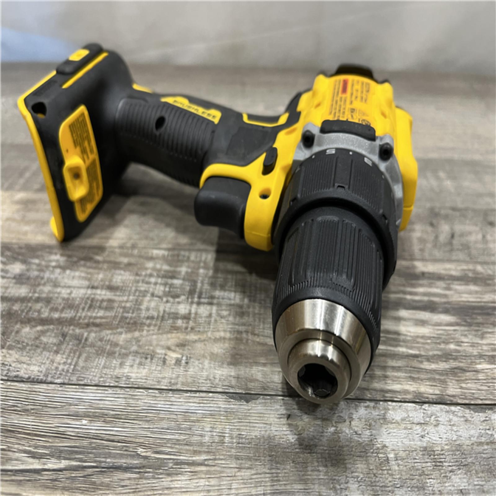 AS-IS DEWALT Atomic 20V Lithium-Ion Cordless Compact 1/2 in. Drill/Driver Kit