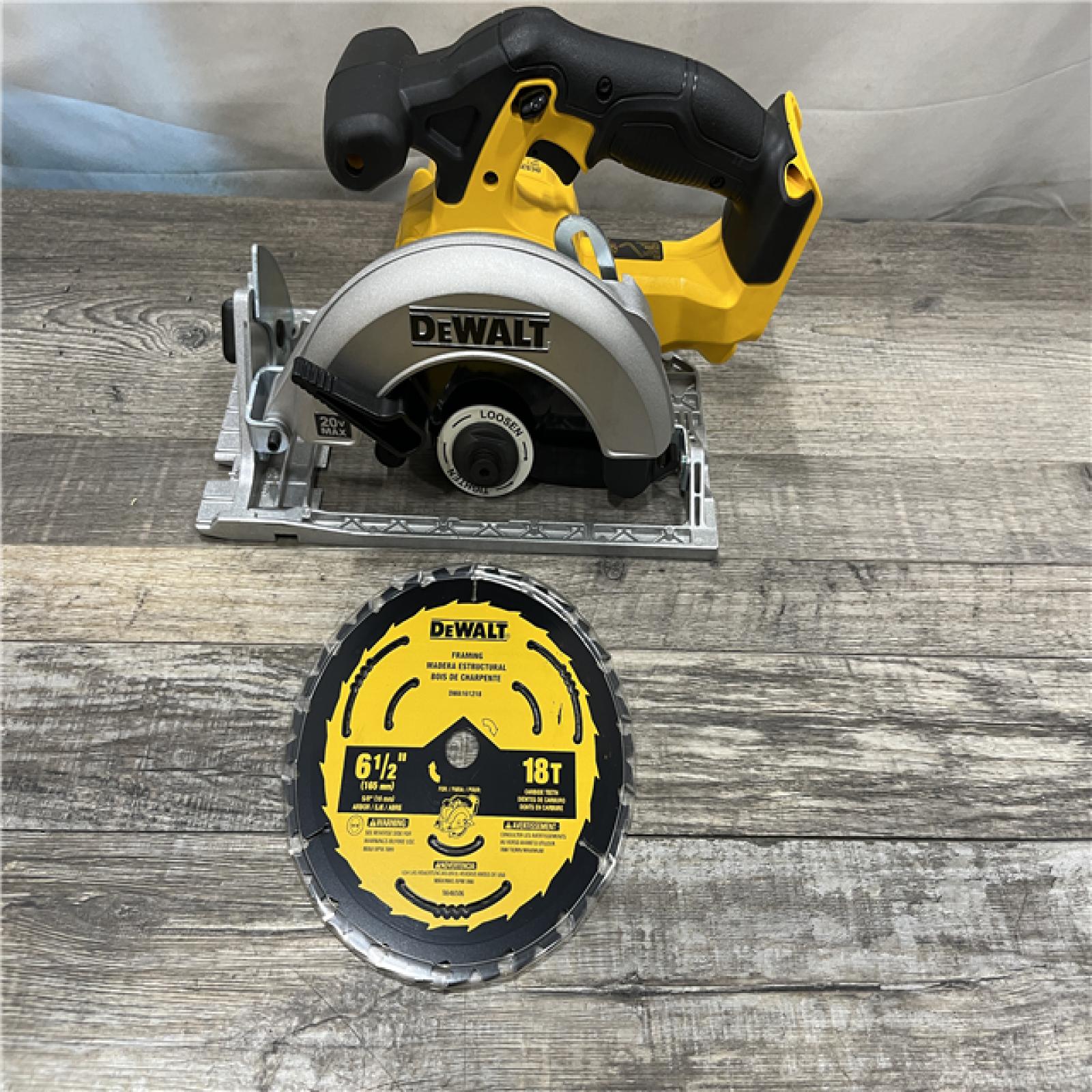 AS-IS DEWALT 6-1/2'' 165MM CIRCULAR SAW (Tool-Only)