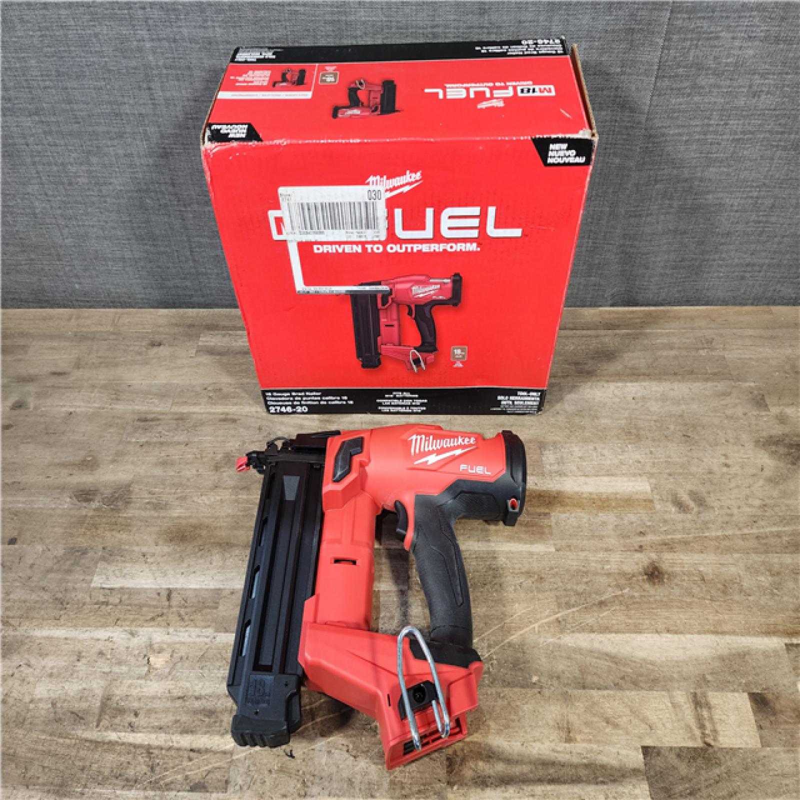 HOUSTON LOCATION - AS-IS Milwaukee-3632-21 M12 Green Beam Laser 360° 3-Plane Kit