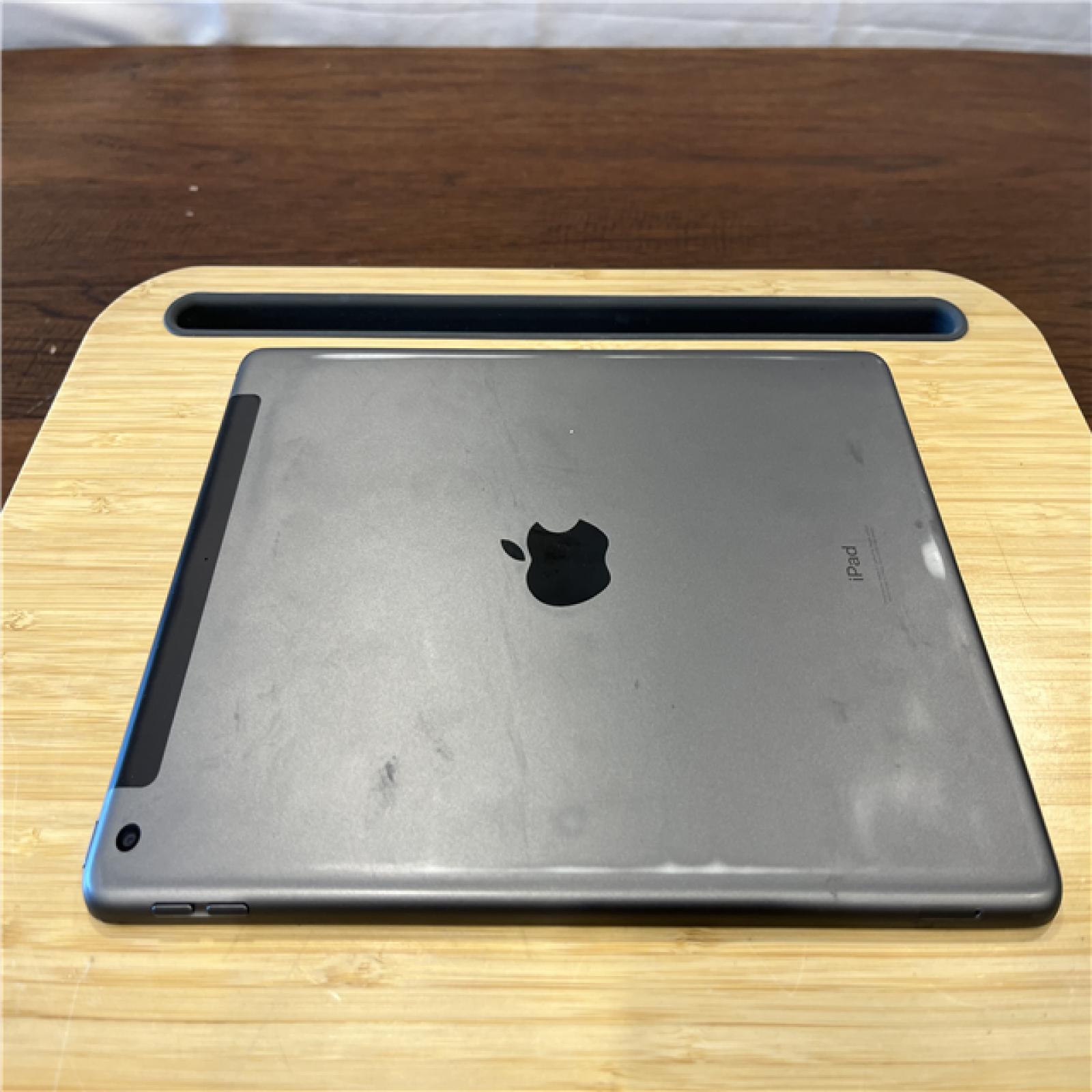 AS-IS Apple 10.2-inch iPad Wi-Fi + Cellular 64GB - Silver (9th Generation)