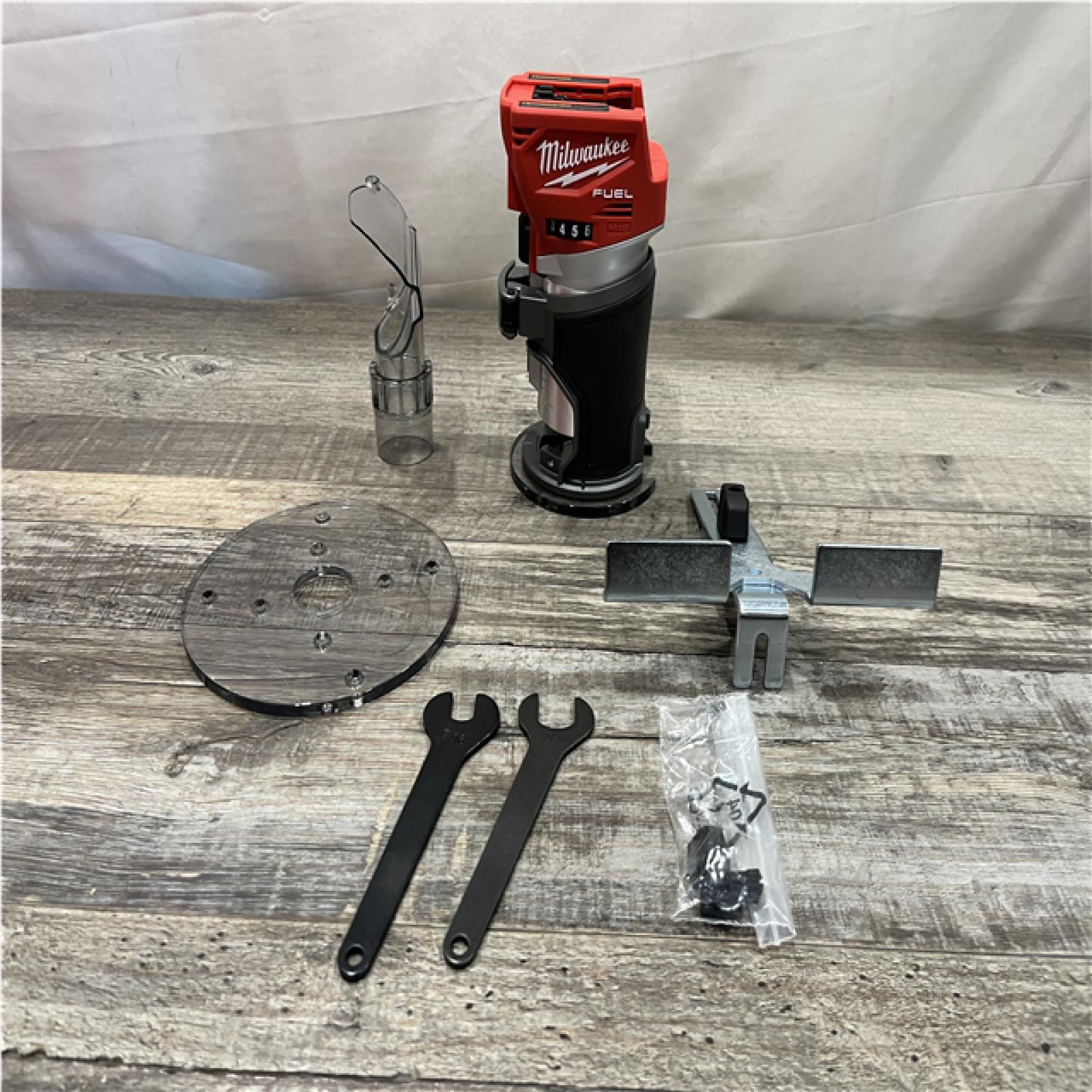 AS-IS Milwaukee FUEL 18V Lithium-Ion Brushless Cordless Compact Router (Tool-Only)