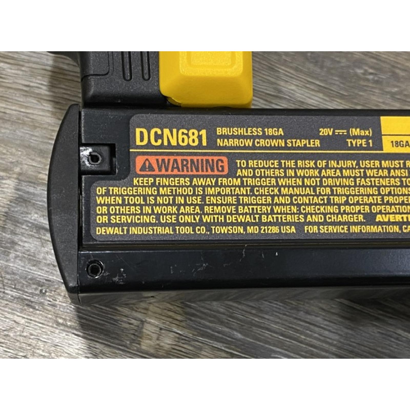 AS-IS DEWALT 20V MAX XR Lithium-Ion Cordless 18-Gauge Narrow Crown Stapler Kit