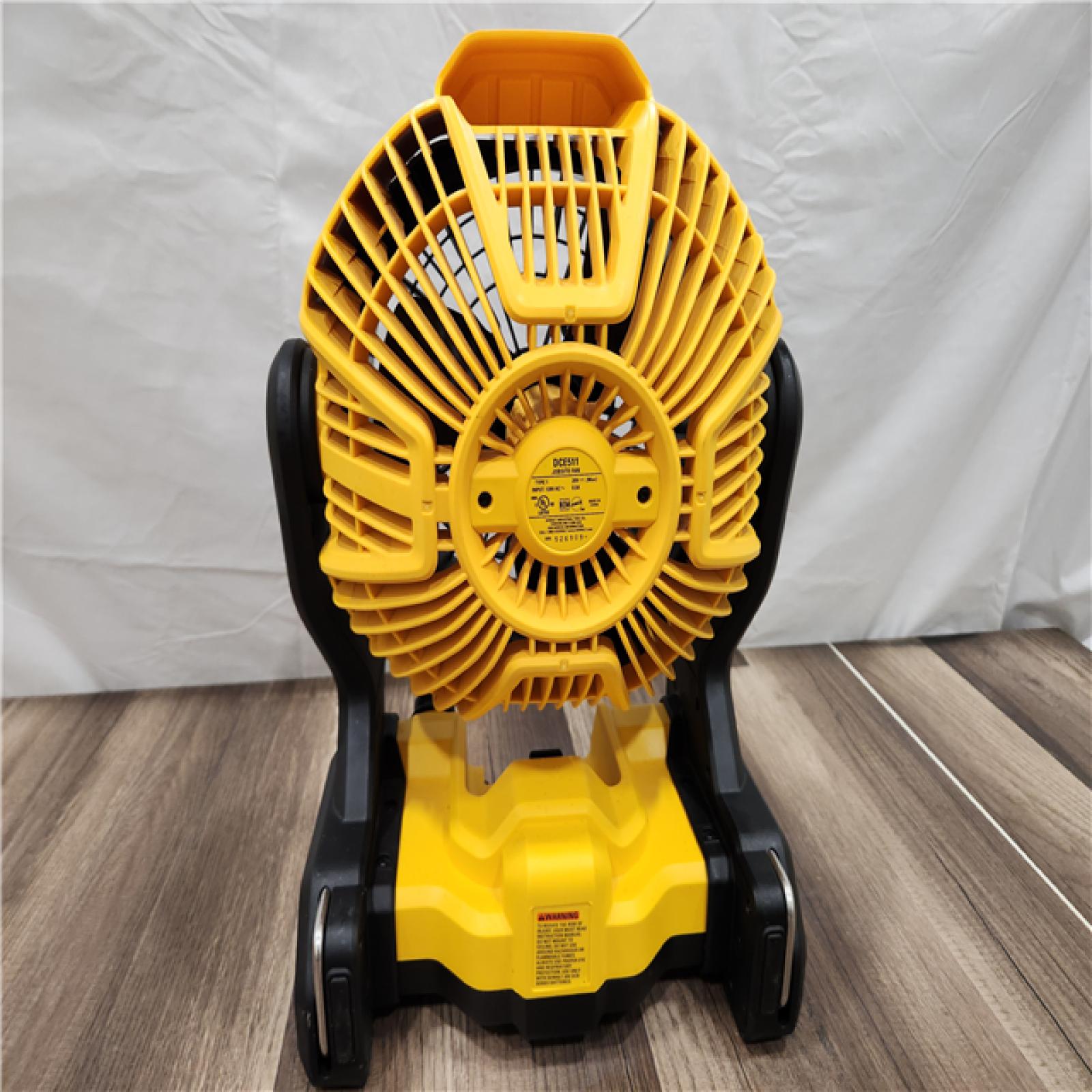 GOOD  DeWalt Cordless 11-in. 20V MAX Jobsite Fan (Tool Only)