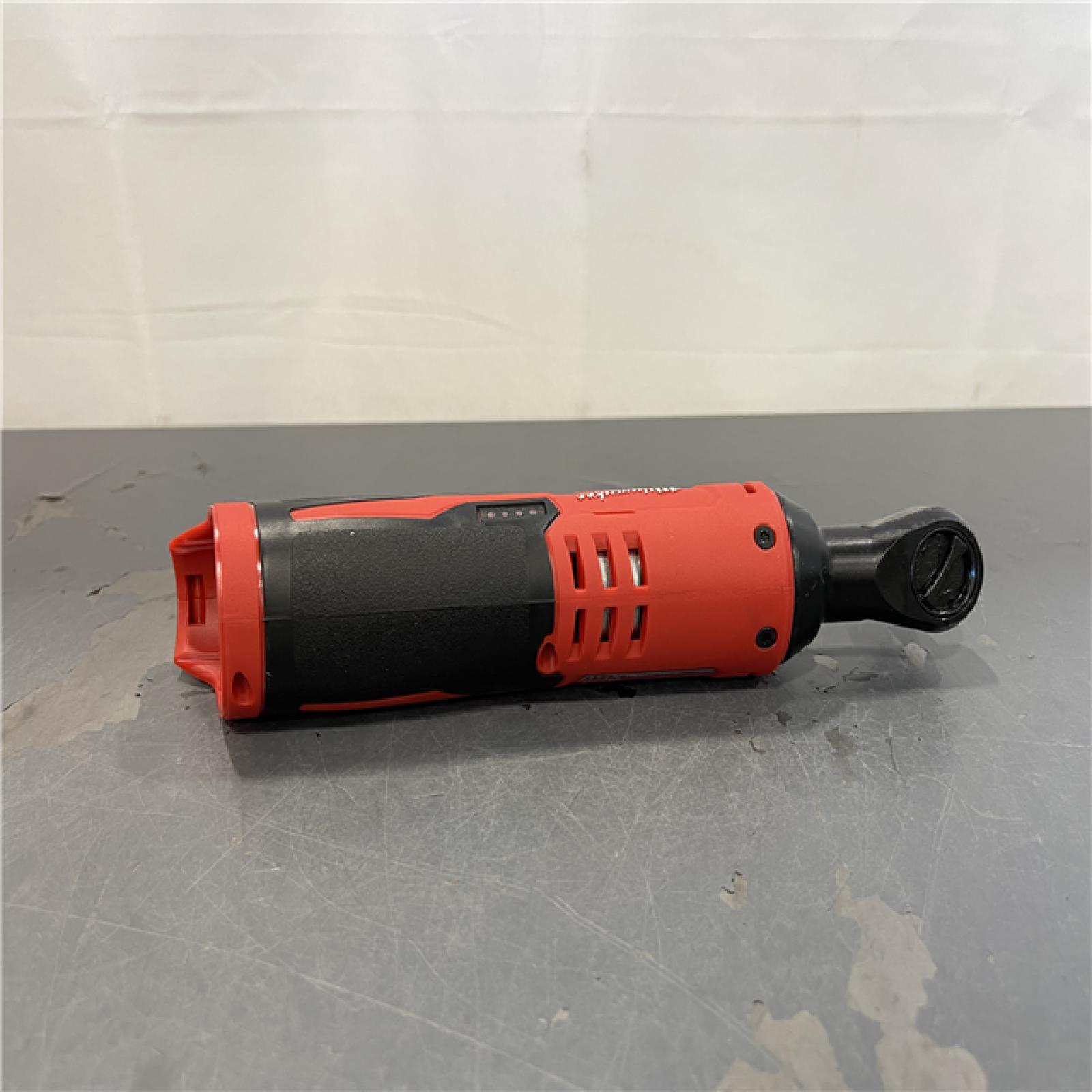 AS-IS - MILWAUKEE M12 12V Lithium-Ion Cordless 3/8 in. Ratchet