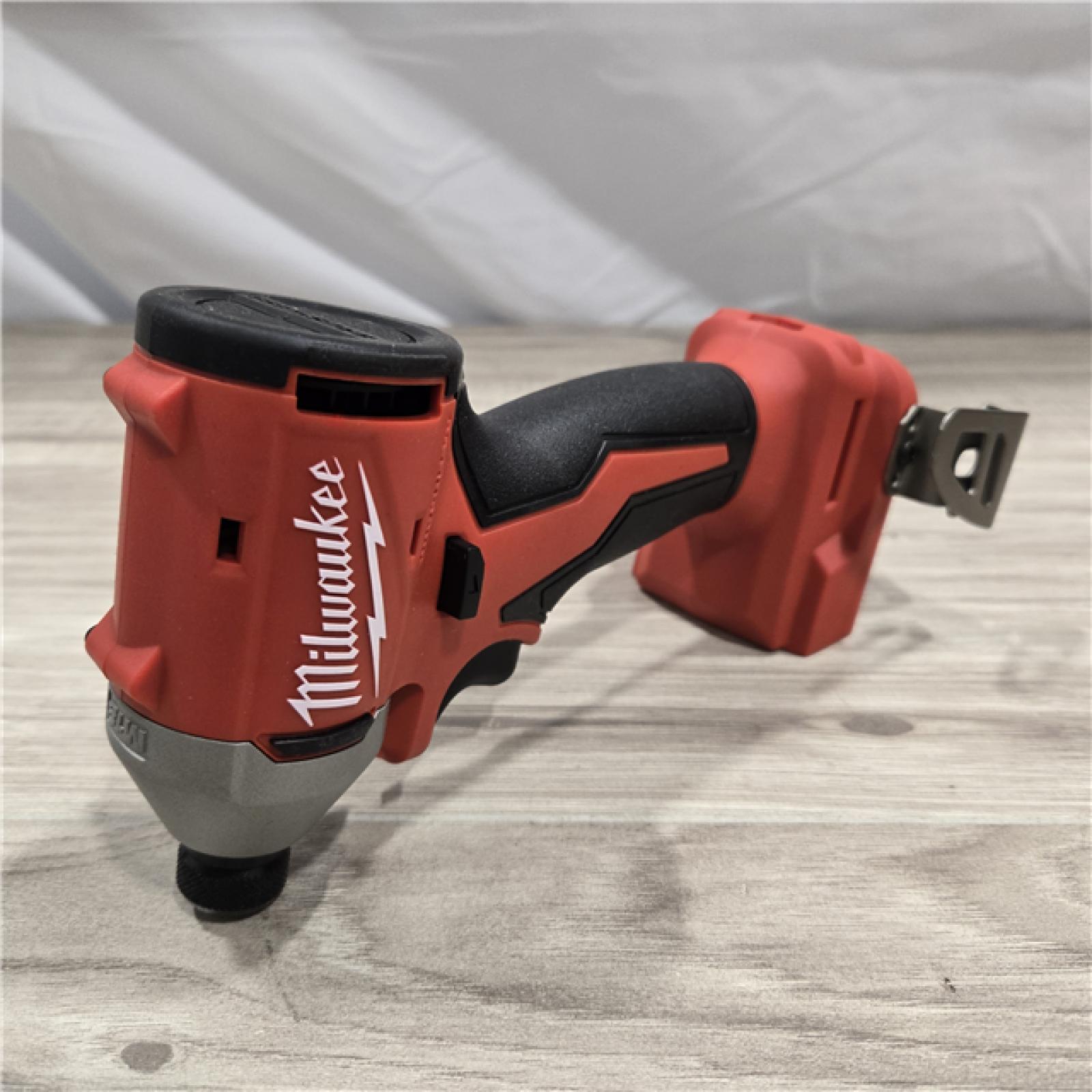 LIKE NEW! - Milwaukee M18 Compact Hex Impact Driver Kit