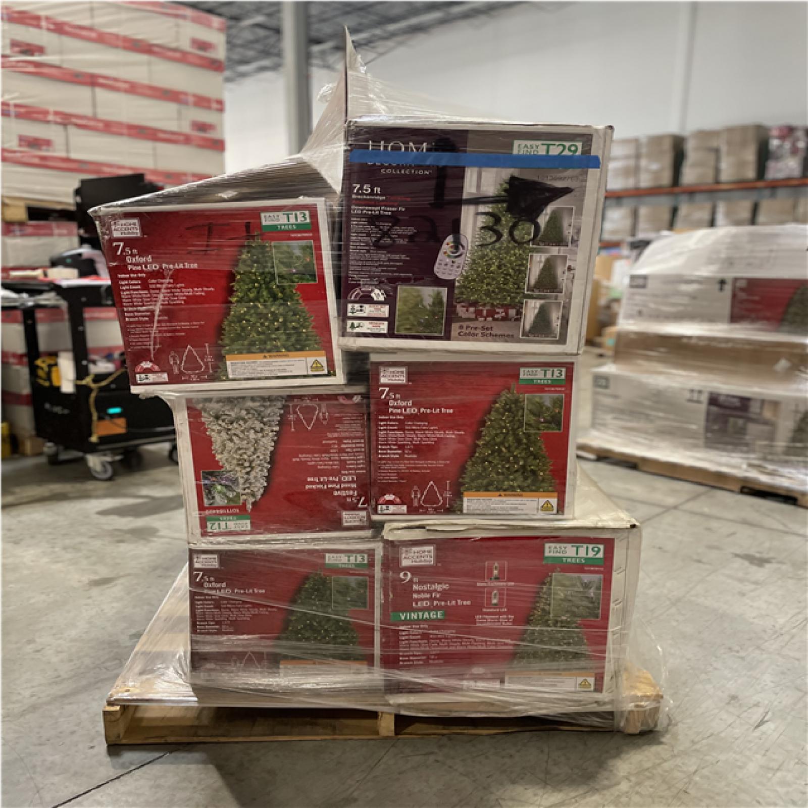 DALLAS LOCATION- AS-IS ASSORTED CHRISTMAS TREES & DECORATION PALLET