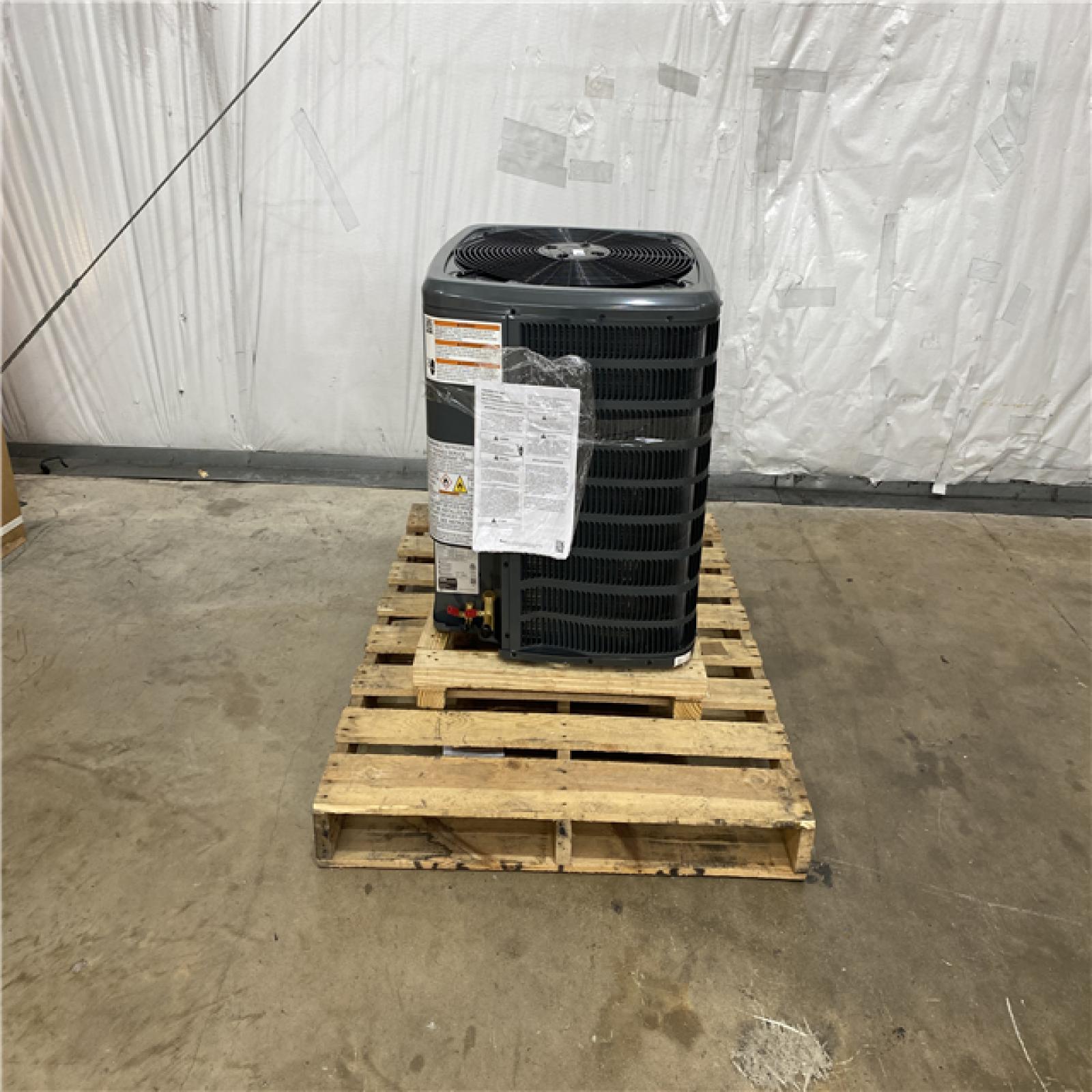 Houston Location - AS-IS CONDENSING UNIT AIR CONDITIONING GOODMAN
