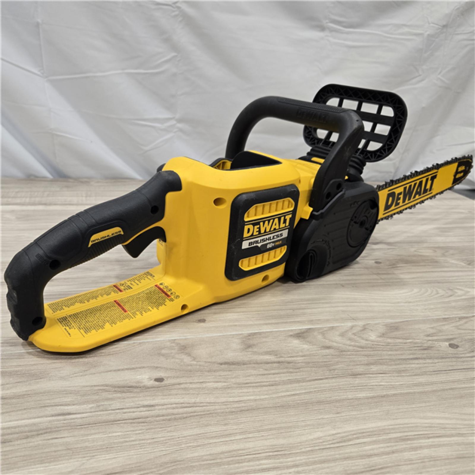 AS-IS DEWALT FLEXVOLT 60V MAX Brushless Cordless Chainsaw Kit