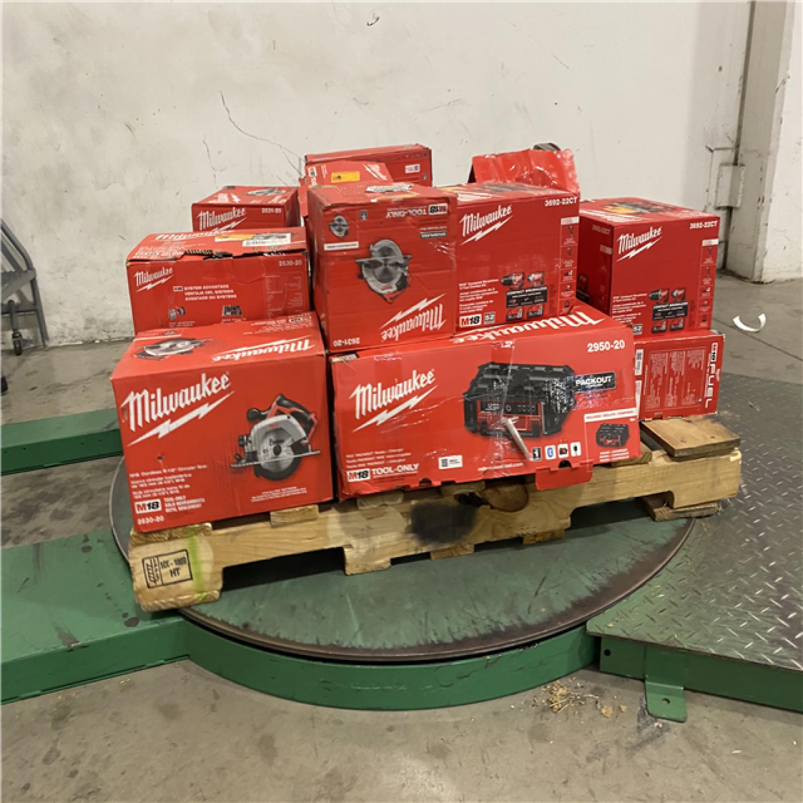 Dallas Location - As-Is MILWAUKEE Tool Pallet