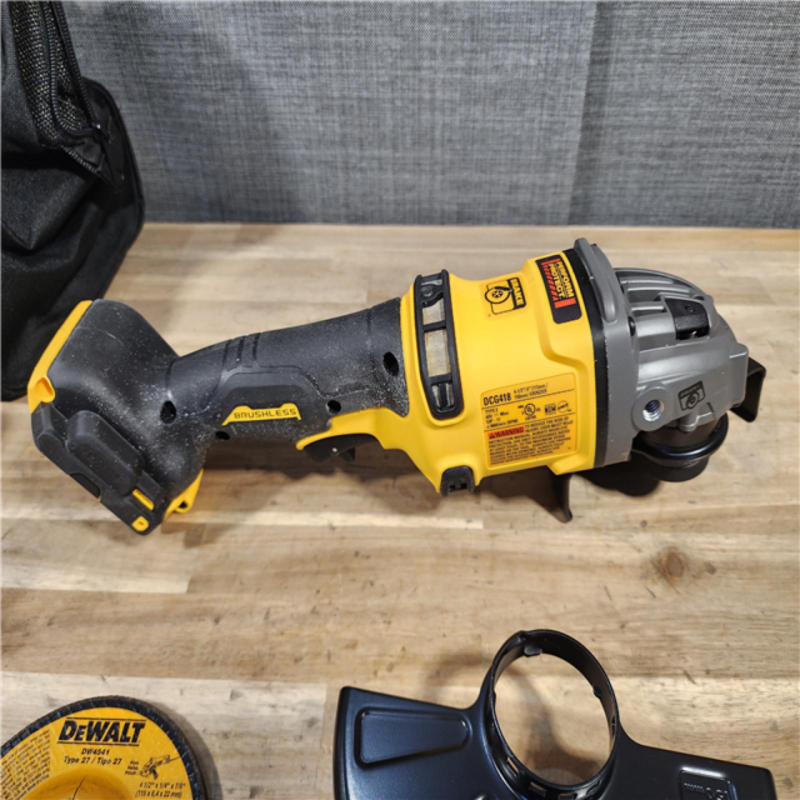 HOUSTON LOCATION - AS-IS DeWalt FLEXVOLT 60V Cordless 4-1/2 to 6 in. Grinder Kit (Battery & Charger)