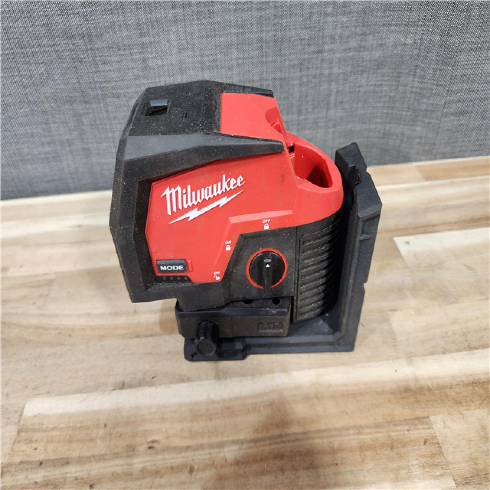 HOUSTON LOCATION - AS-IS Milwaukee 12-Volt Lithium-Ion Cordless Green 125 ft. Cross Line and Plumb Points Laser Level (Tool-Only)