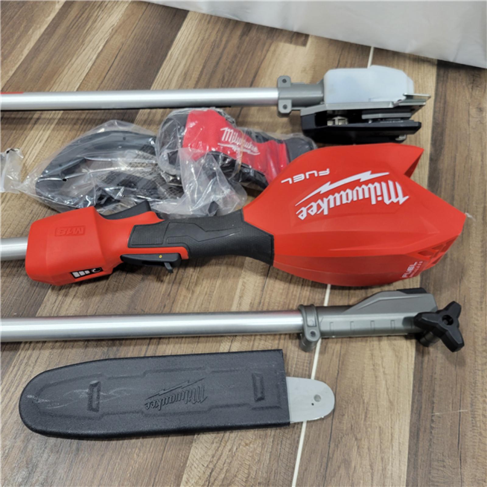 AS-IS  Milwaukee M18 FUEL 18V 10 in. Brushless Cordless Battery Powered Pole Saw with QUIK-LOK Attachment Capability (Tool-Only)