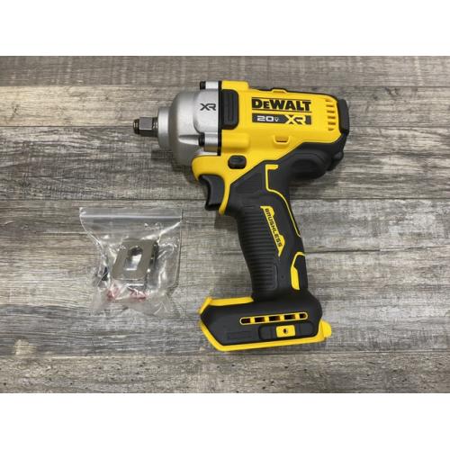 LIKE NEW - DEWALT 20V MAX XR Cordless 1/2 in. Impact Wrench (Tool Only)