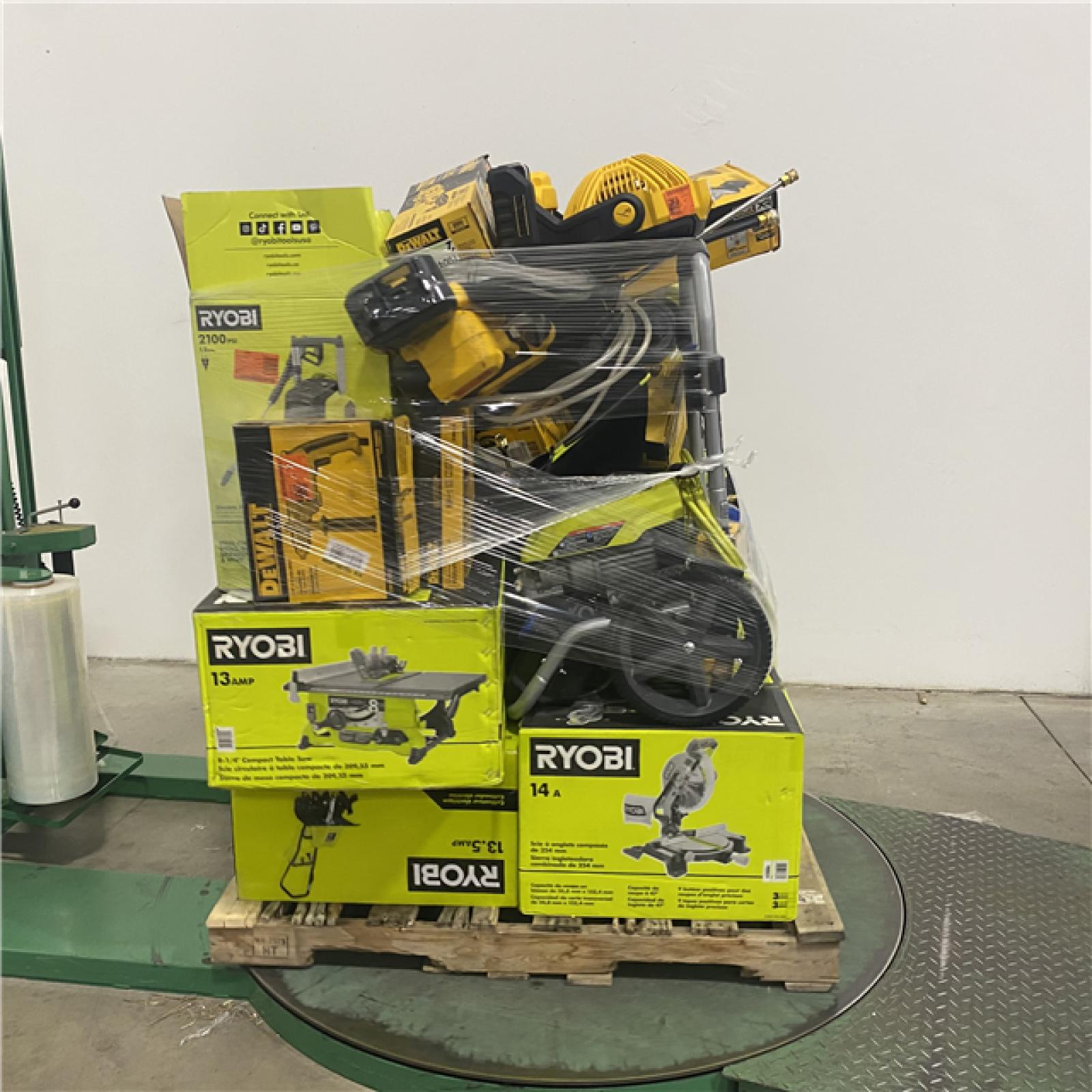 Dallas Location - As-Is Tool Pallet