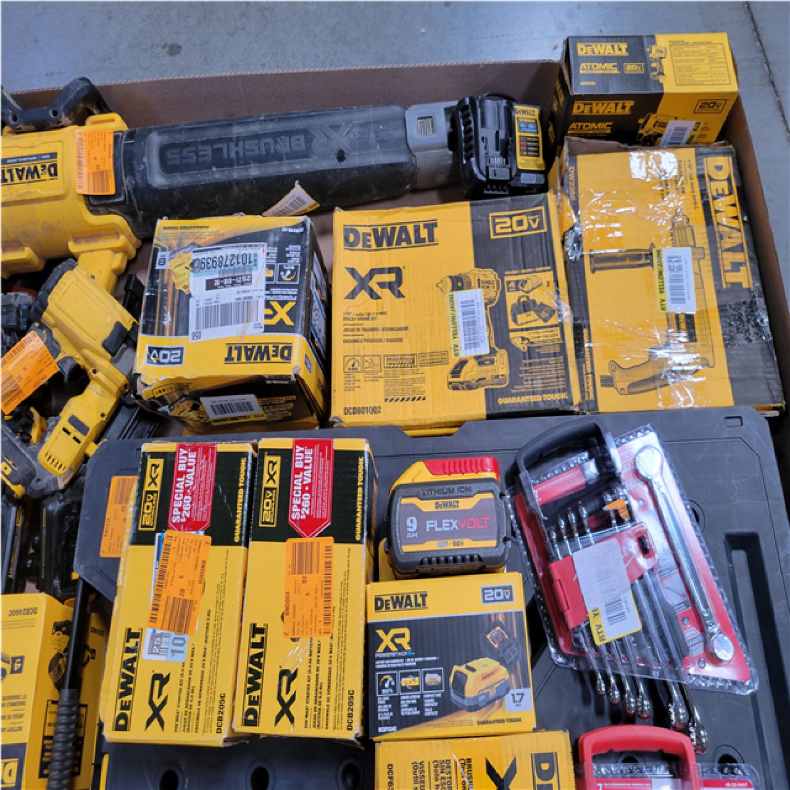 CALIFORNIA AS-IS TOOL PALLET