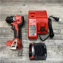 AS-IS Milwaukee 18V Lithium-Ion Brushless Cordless 1/2 in. Compact Drill/Driver with kit