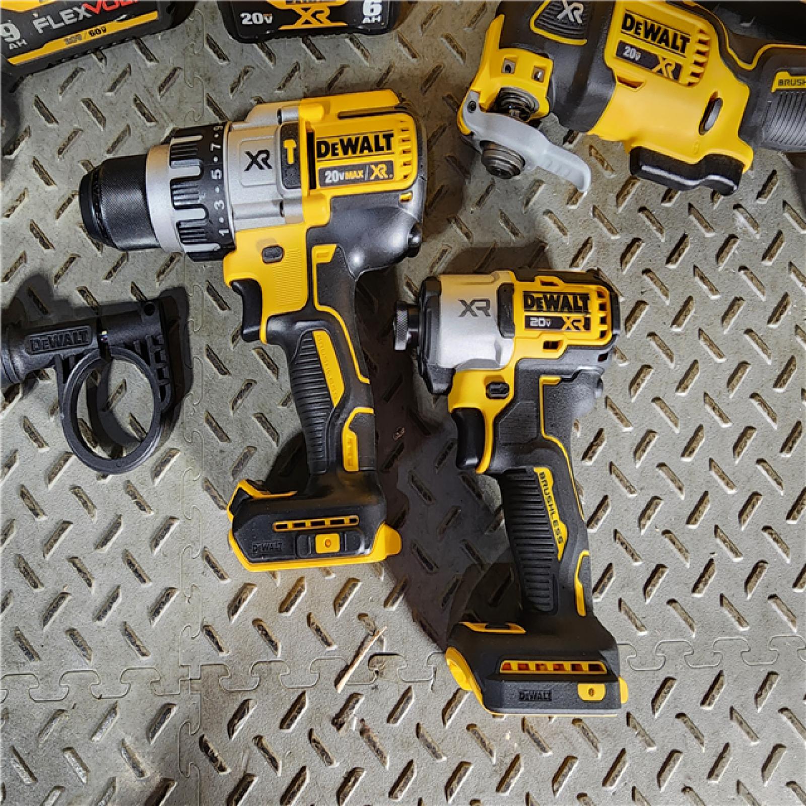 DEWALT 20V Lithium-Ion Cordless 3-Tool Combo Kit and Brushless Screw Gun with FLEXVOLT 9 Ah and 20V 6 Ah Batteries and Charger