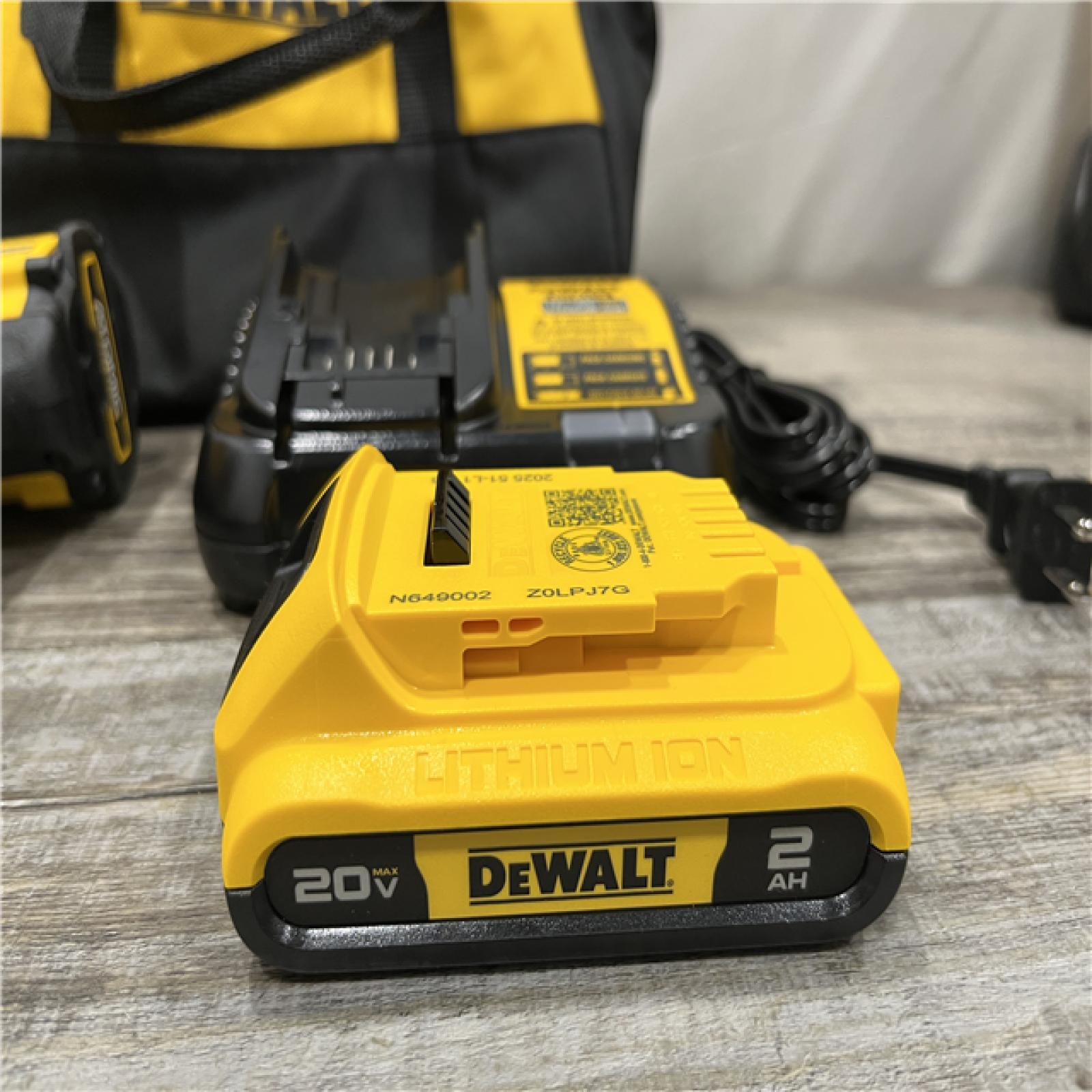 AS-IS DEWALT Atomic 20V Lithium-Ion Cordless Compact 1/2 in. Drill/Driver Kit