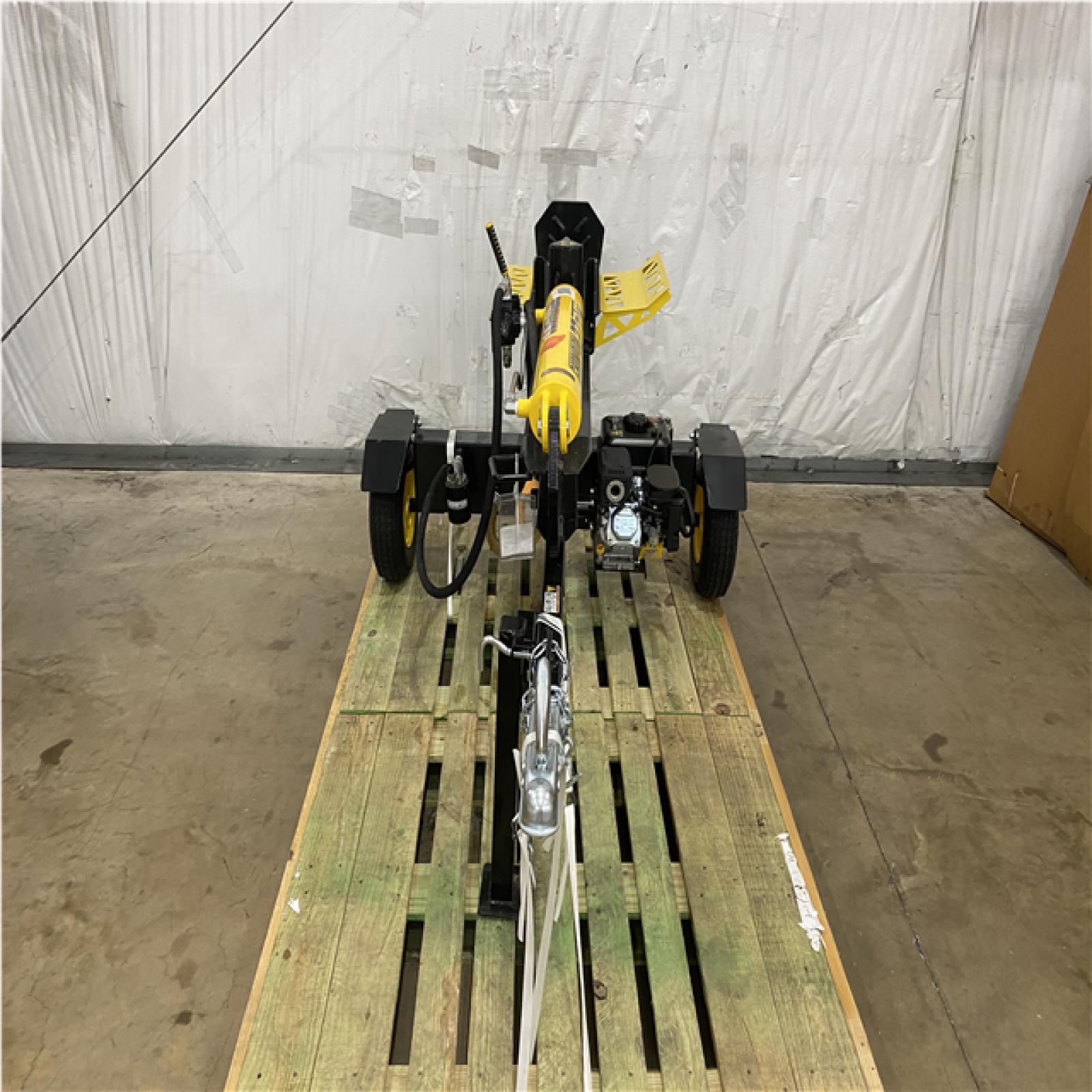 Houston Location - AS-IS Outdoor Power Equipment CHAMPION 27 TON LOG SPLITTER