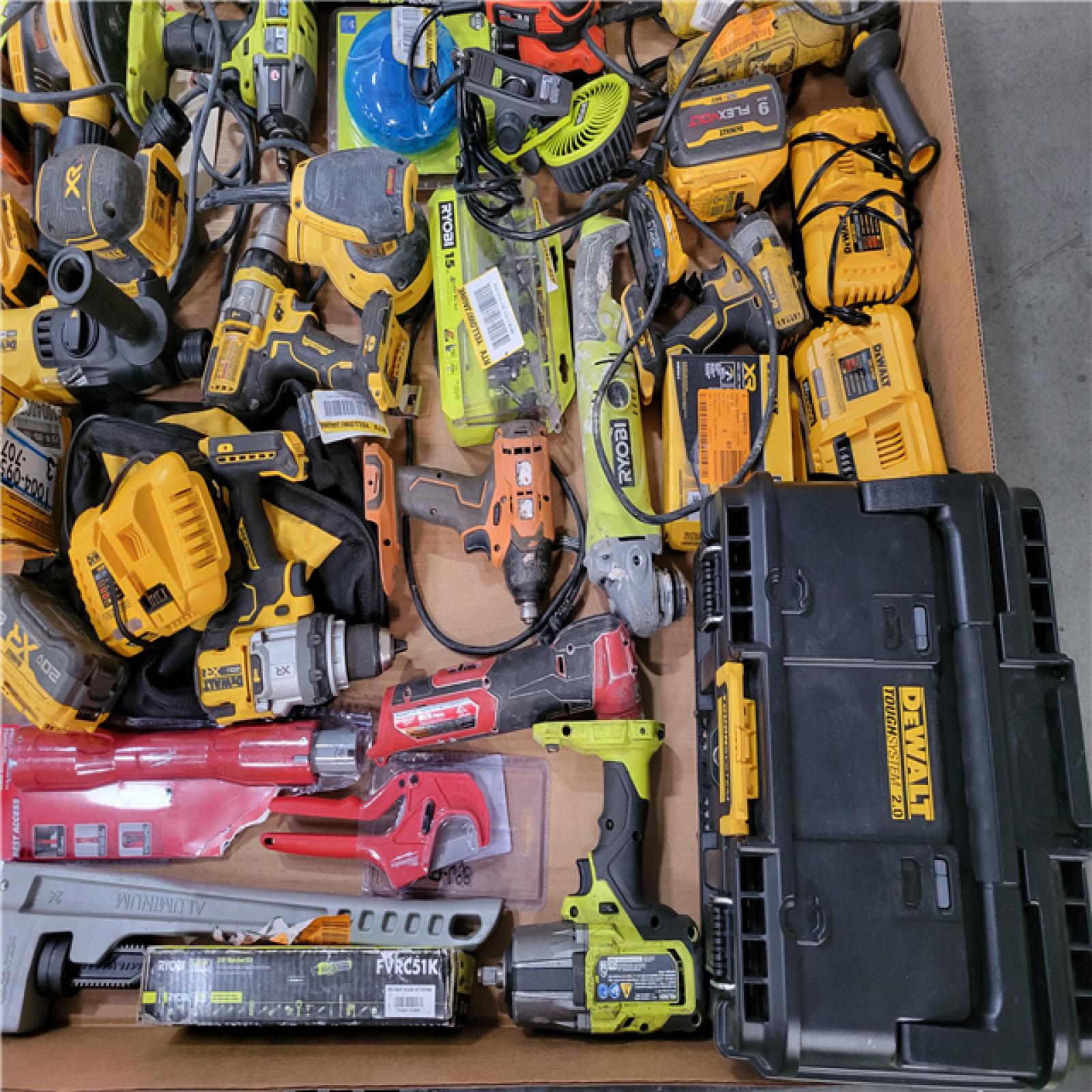 CALIFORNIA AS-IS TOOL PALLET