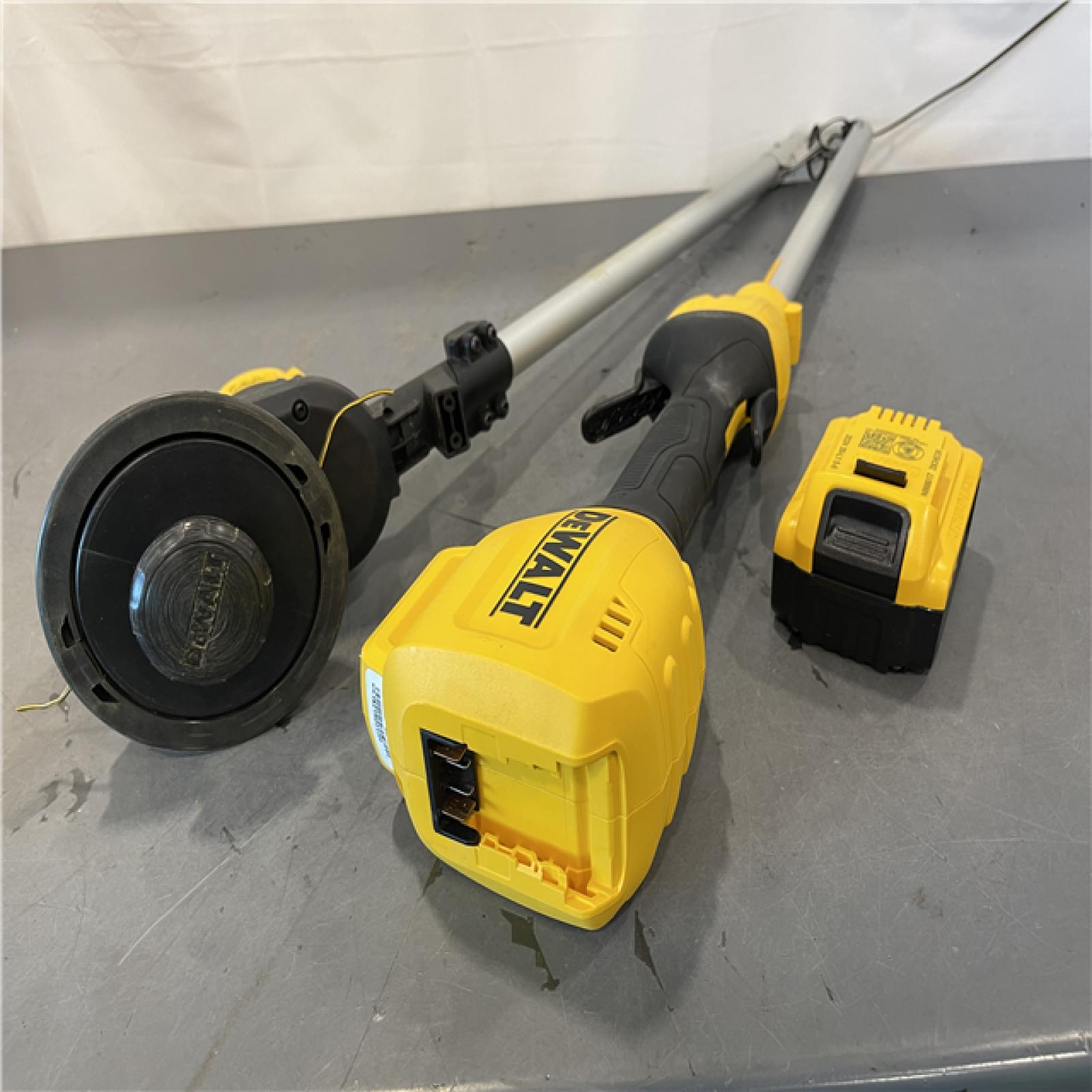 AS-IS - DeWalt 20V MAX 13 in. Cordless Battery Powered String Trimmer Kit