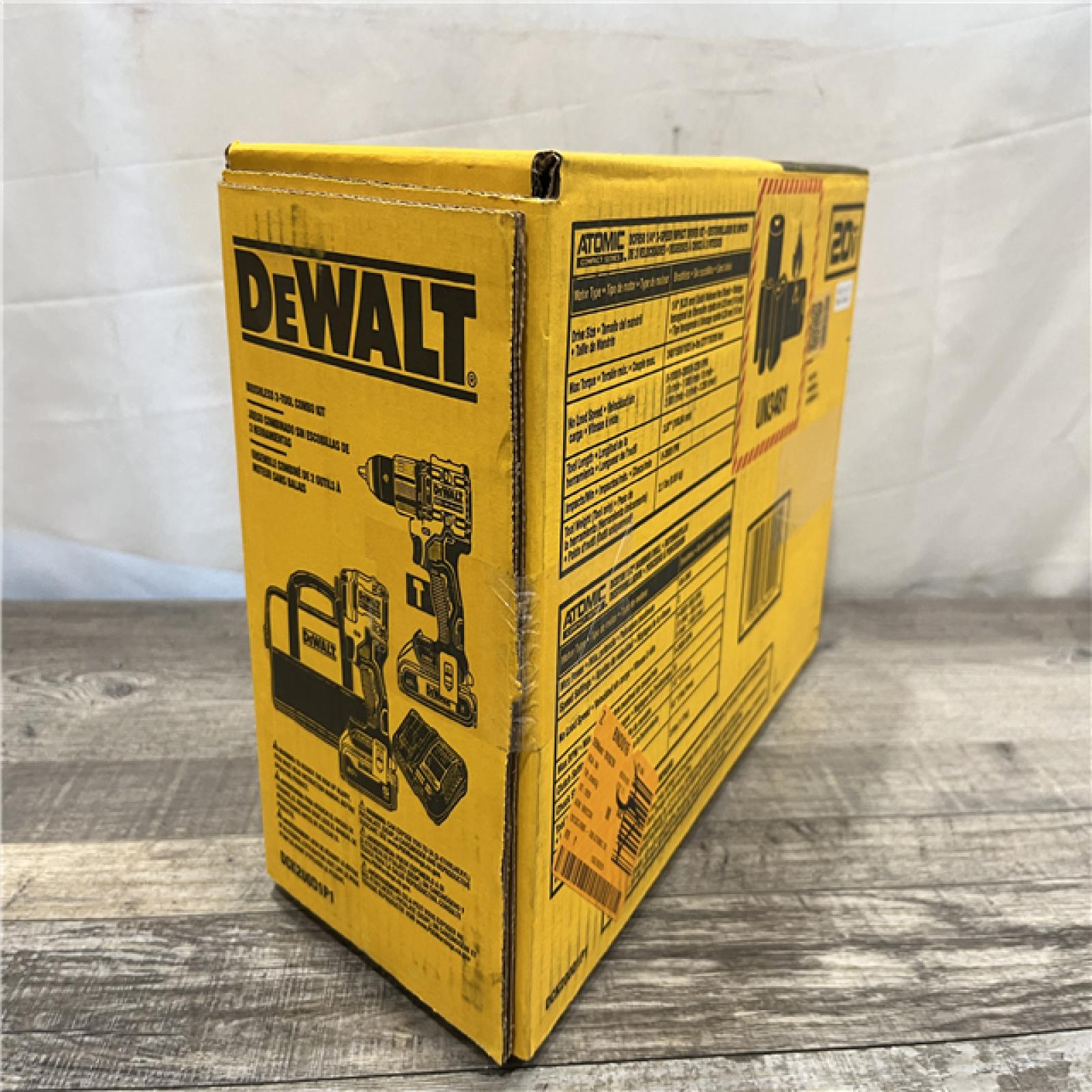 NEW - DEWALT ATOMIC 20V MAX Lithium-Ion Cordless 2-Tool Combo Kit
