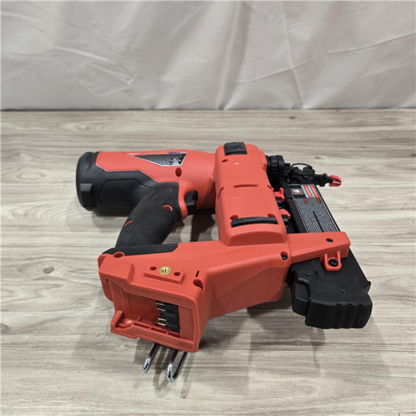 AS-IS Milwaukee M18 Fuel 18V 18-Gauge Brad Nailer 2746-20 (Bare Tool)