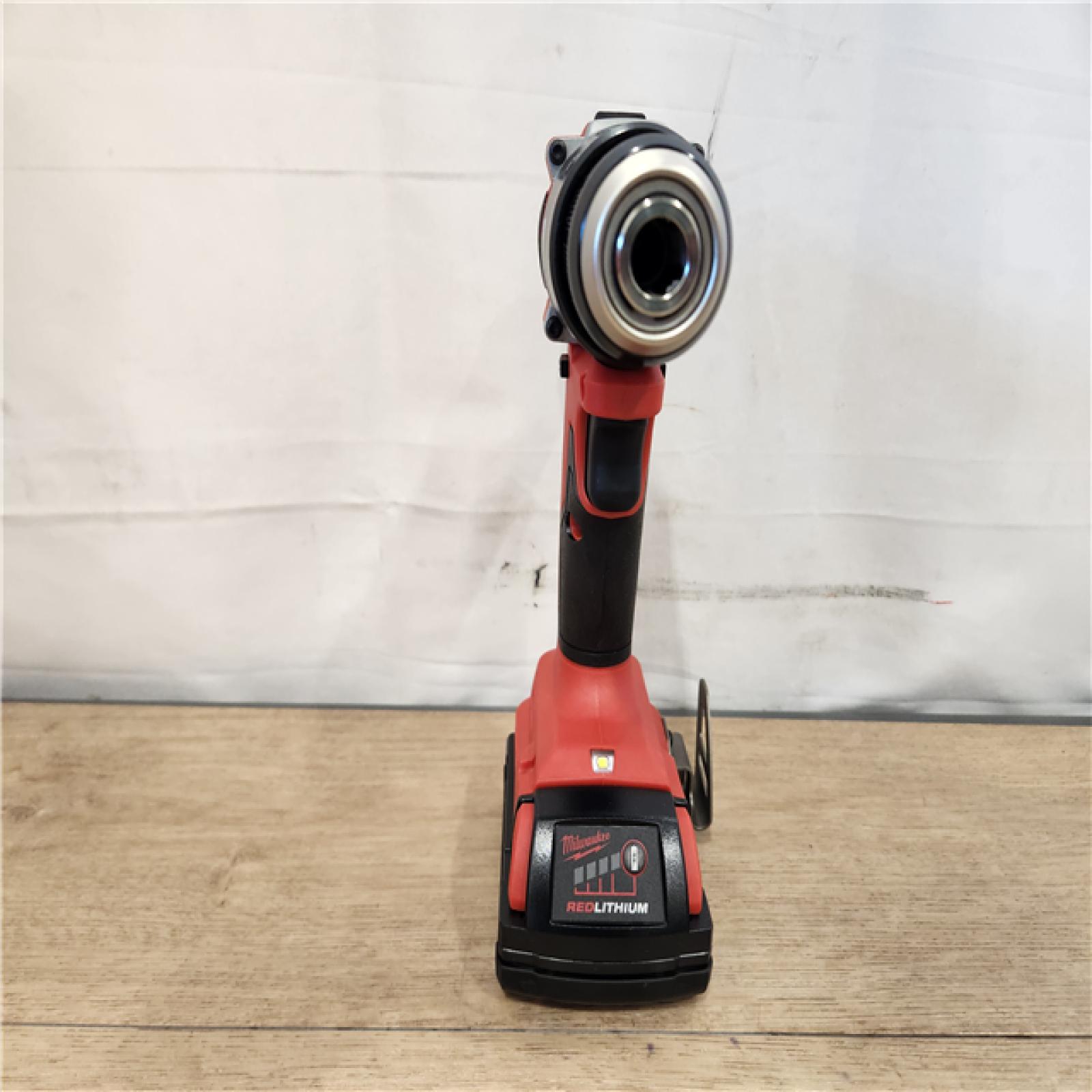 AS-IS- Milwaukee 18V Lithium-Ion Brushless Cordless 1/2 in. Compact Drill/Driver Kit