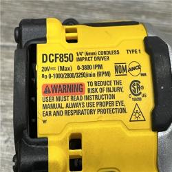 AS-IS DEWALT ATOMIC 20V MAX Lithium-Ion Cordless 1/4 in. Brushless Impact Driver Kit