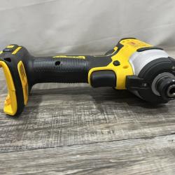 AS-IS DEWALT Atomic 20V Max Lithium-Ion Brushless Cordless Compact 1/4 in. Impact Driver Kit