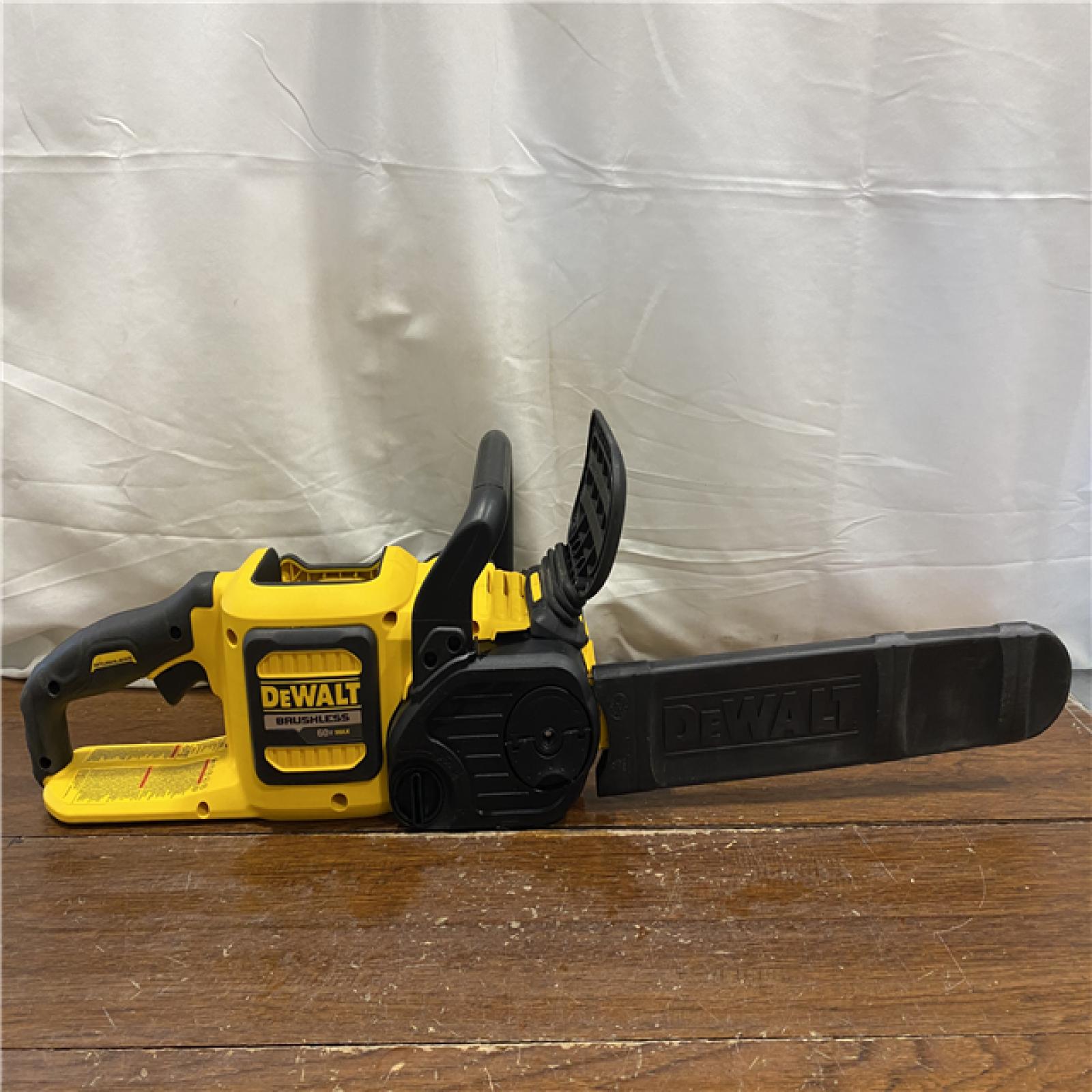 AS-IS DEWALT  FLEXVOLT 60V MAX 16in. Brushless Cordless Battery Powered Chainsaw Kit with (1) FLEXVOLT 2 Ah Battery & Charger