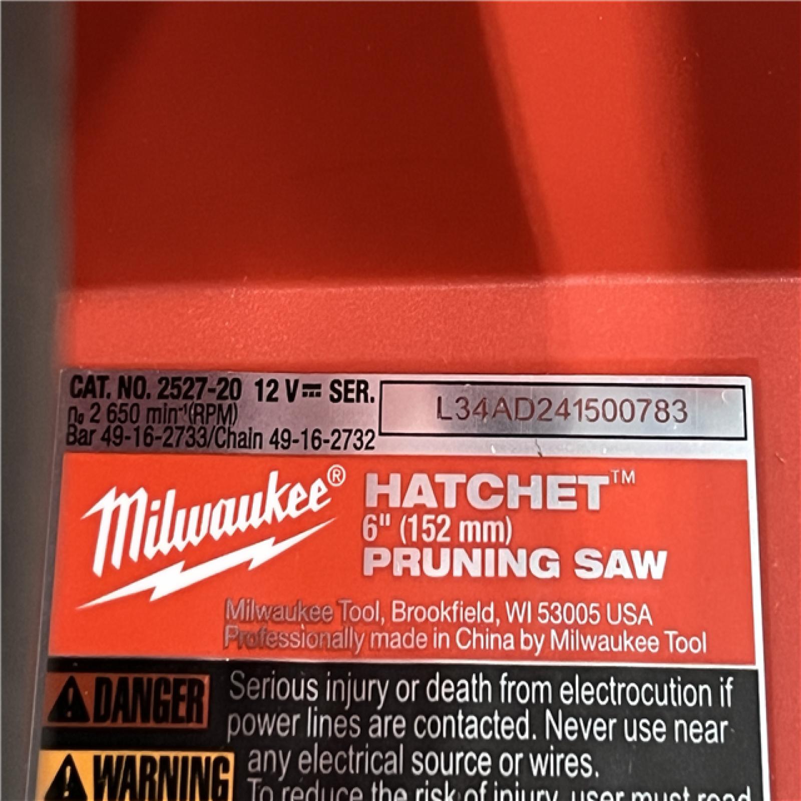 AS-IS Milwaukee FUEL 6 in. 12V Lithium-Ion Brushless Cordless Pruning Saw HATCHET (Tool-Only)