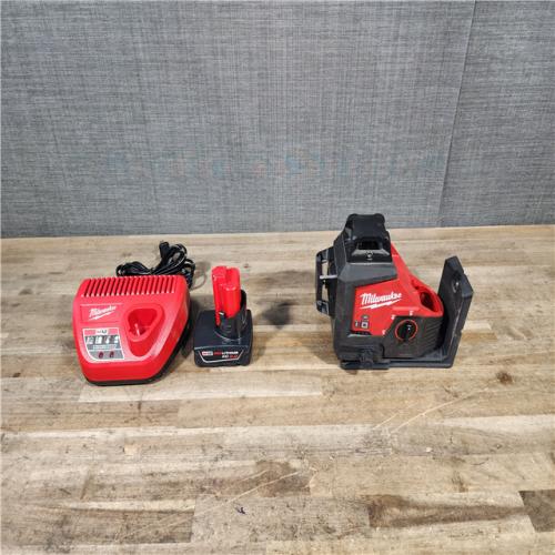 HOUSTON LOCATION - AS-IS Milwaukee-3632-21 M12 Green Beam Laser 360° 3-Plane Kit