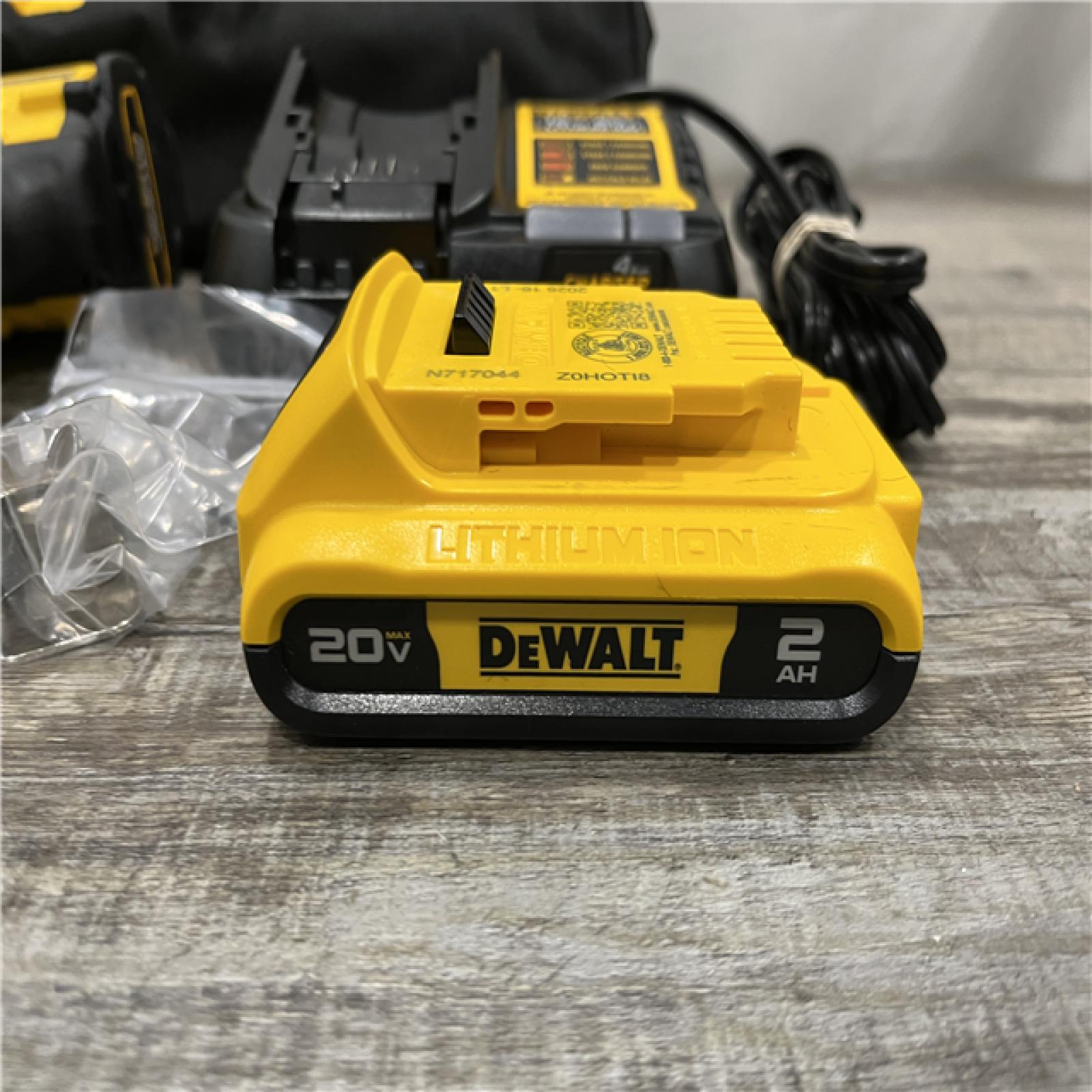 AS-IS DEWALT Atomic 20V Lithium-Ion Cordless Compact 1/2 in. Drill/Driver Kit