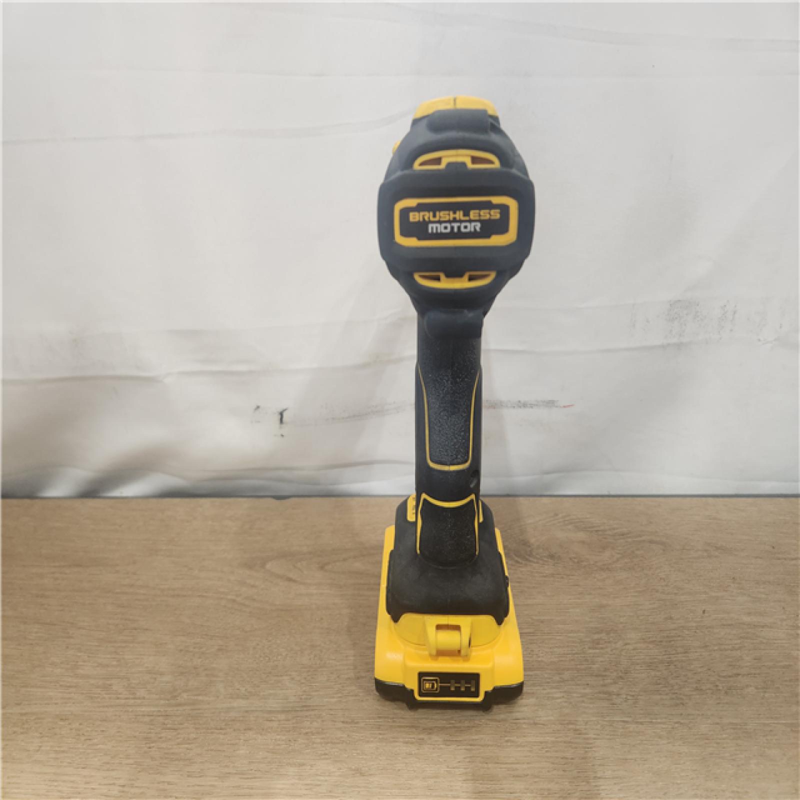 AS-IS- DEWALT ATOMIC COMPACT SERIES 20V MAX* Brushless Cordless 1/2 Drill/Driver Kit