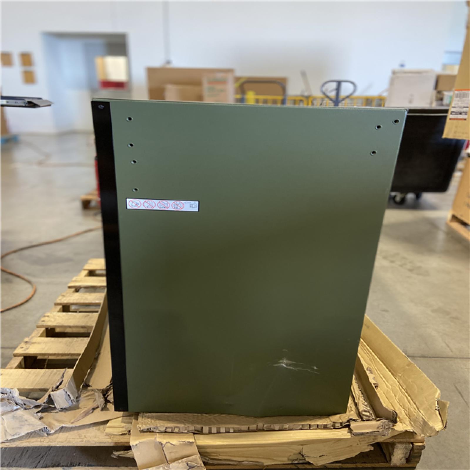 DALLAS LOCATION - Husky Heavy Duty 52 in. W 9-Drawer Matte Army Green Rolling Tool Cabinet