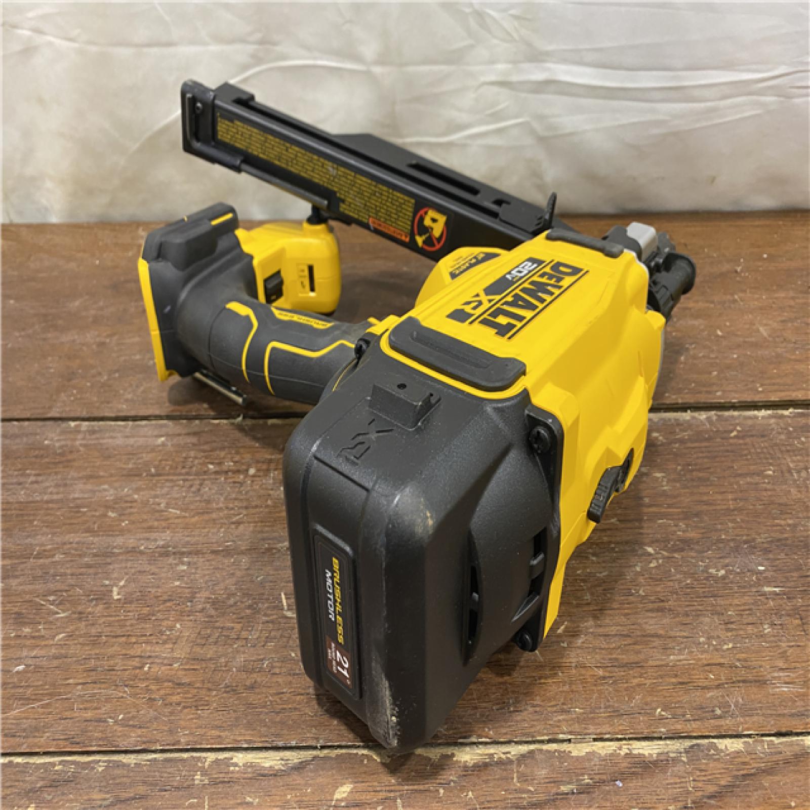 AS-IS DEWALT 20-Volt 21° Cordless Framing Nailer (Tool-Only)