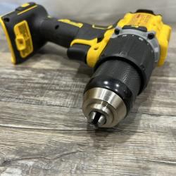 AS-IS DEWALT ATOMIC 20V Lithium-Ion Cordless 1/2 in. Hammer Drill Kit