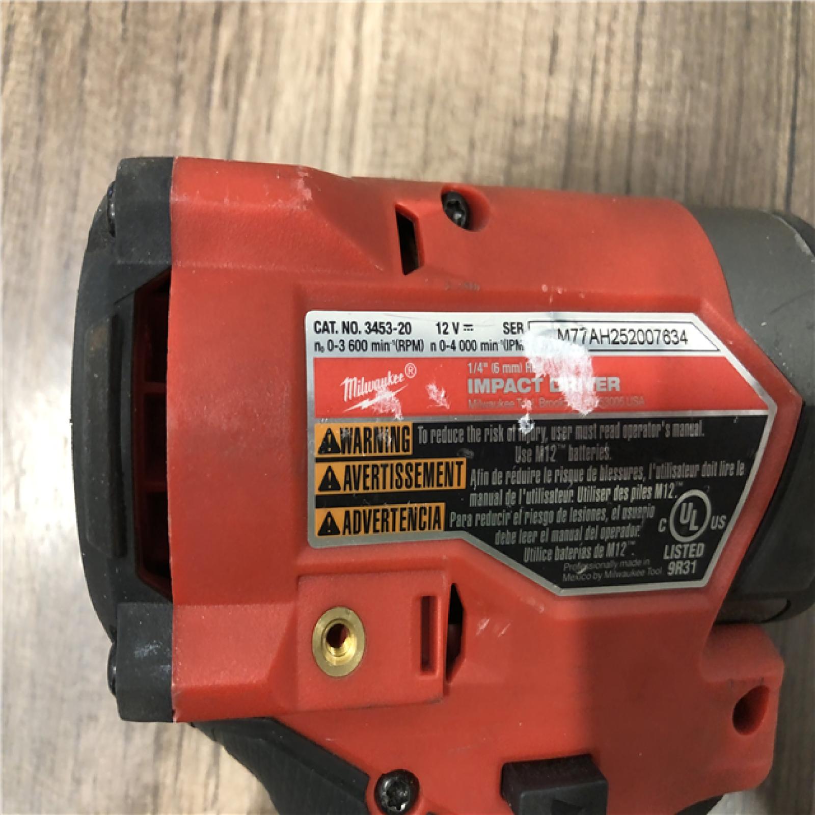 AS-IS Milwaukee M18 18V Lithium-Ion Cordless Oscillating Multi-Tool (Tool-Only)