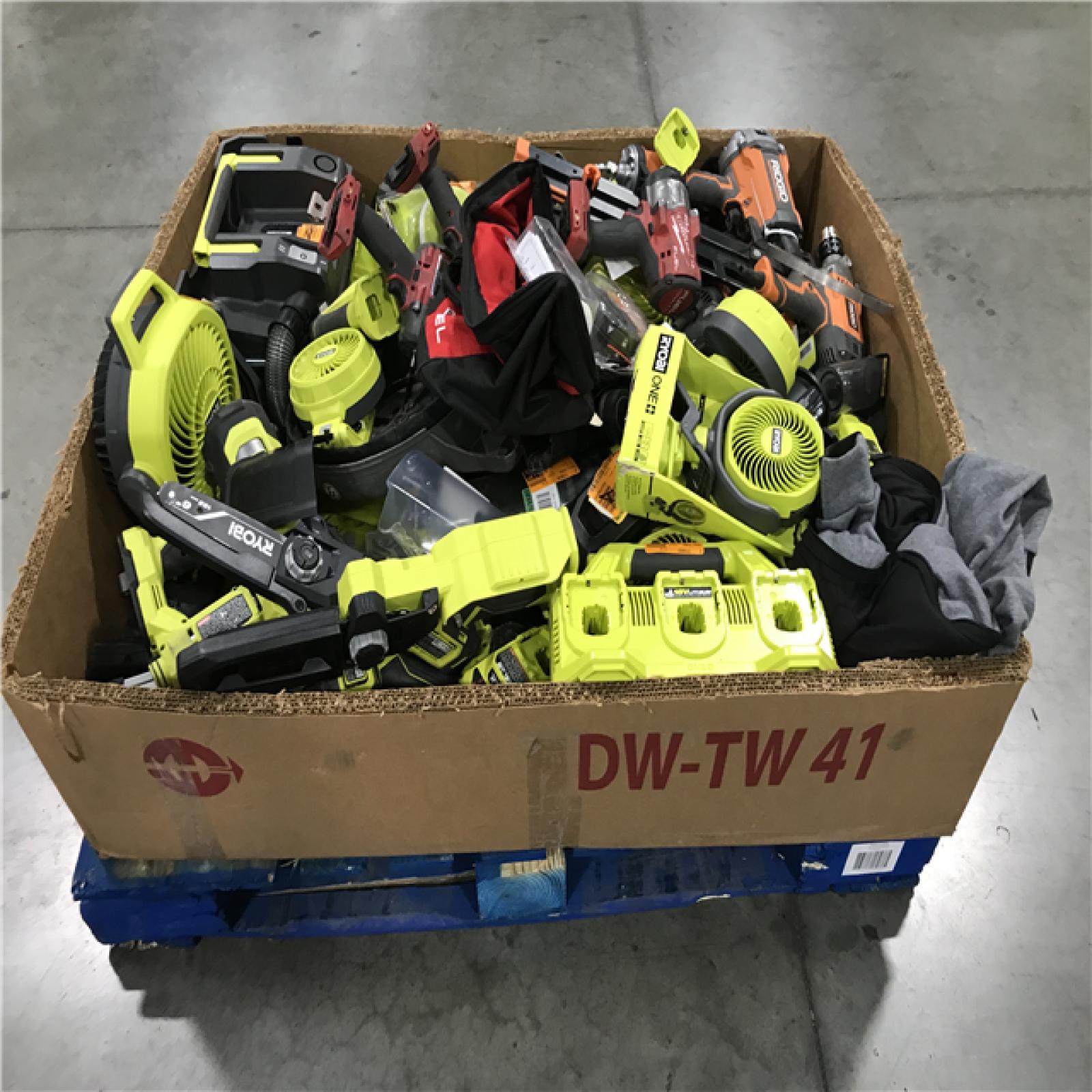 CALIFORNIA AS-IS TOOL PALLET