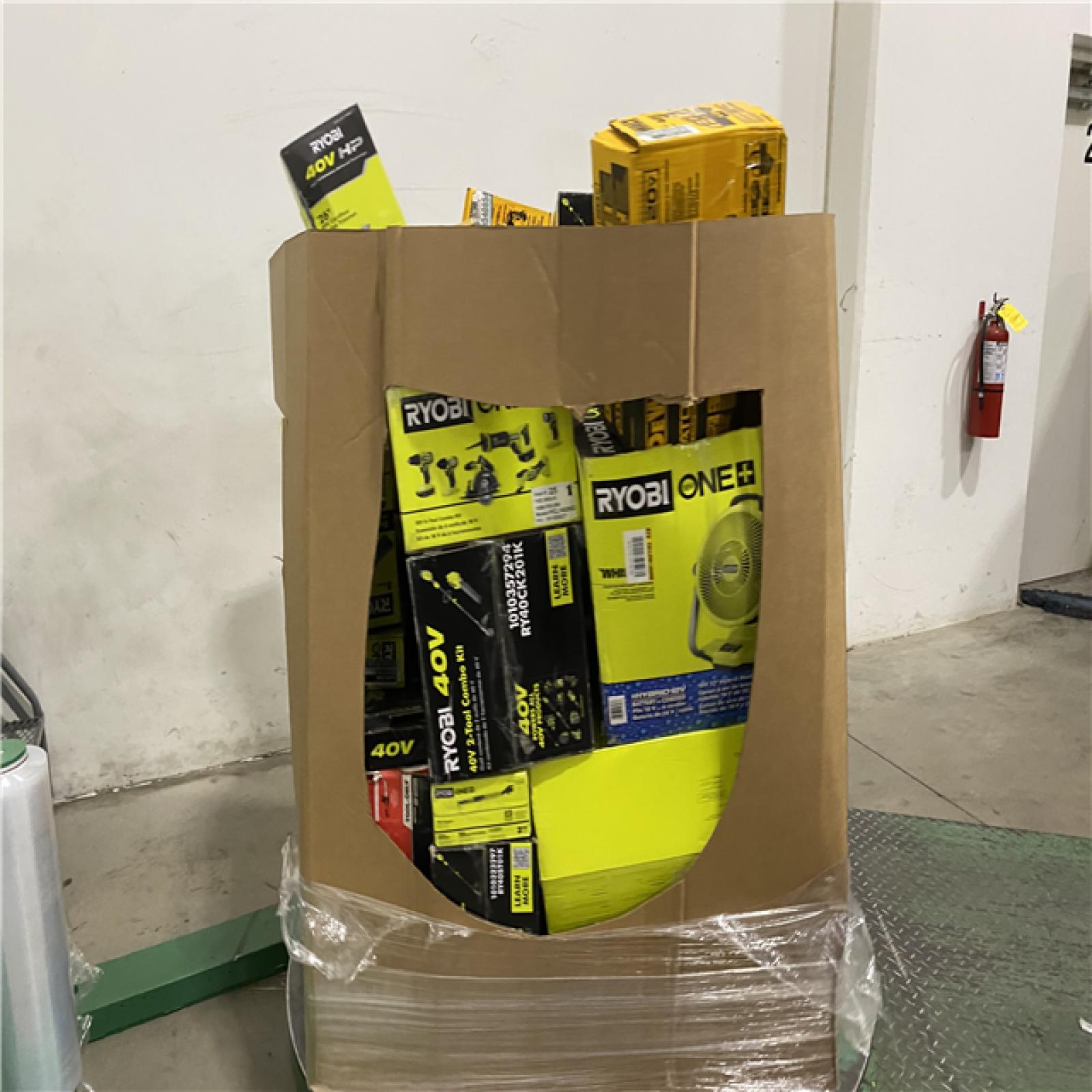 DALLAS LOCATION - AS-IS TOOL PALLET
