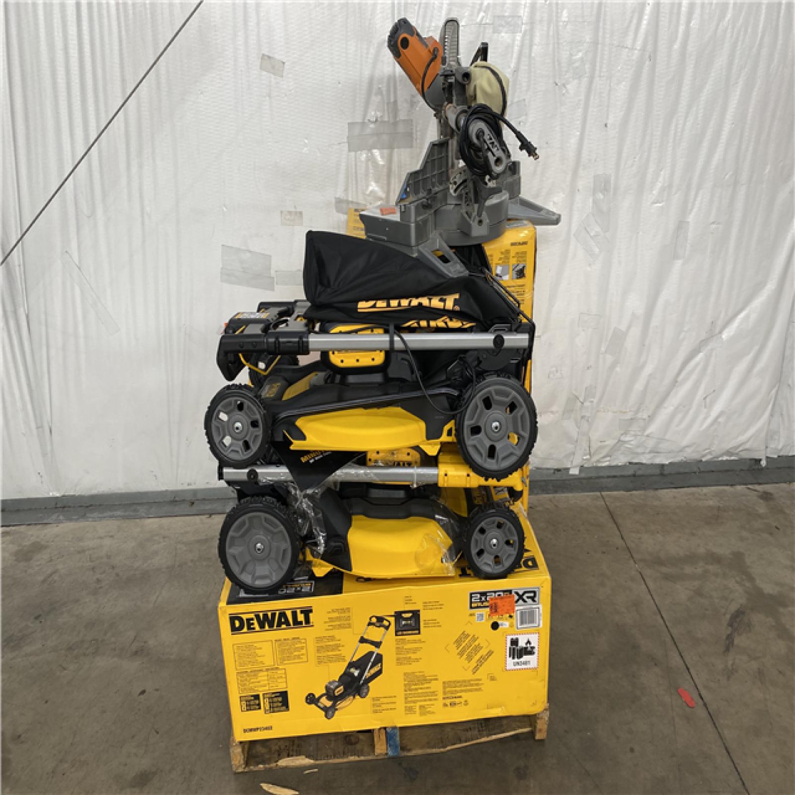 Houston Location AS IS - Tool Pallet