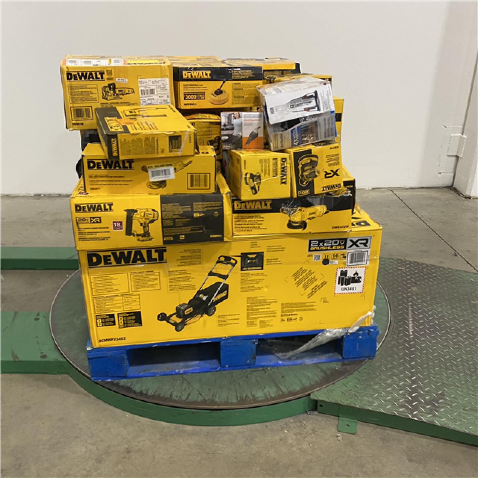 Dallas Location - As-Is DEWALT Tool Pallet