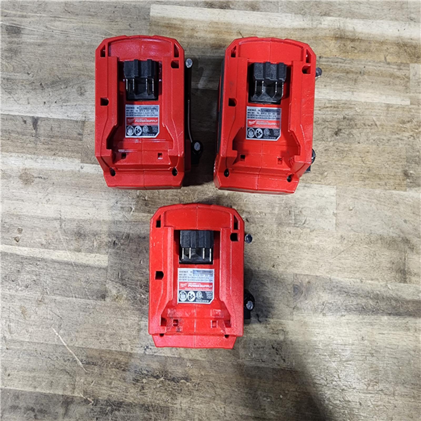 HOUSTON LOCATION - AS-IS (3) Milwaukee 2846-20 M18 TOP-OFF Power Supply